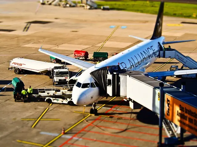 Vergleichen Sie Flug- und Reiseangebote effektiv für große Ersparnisse