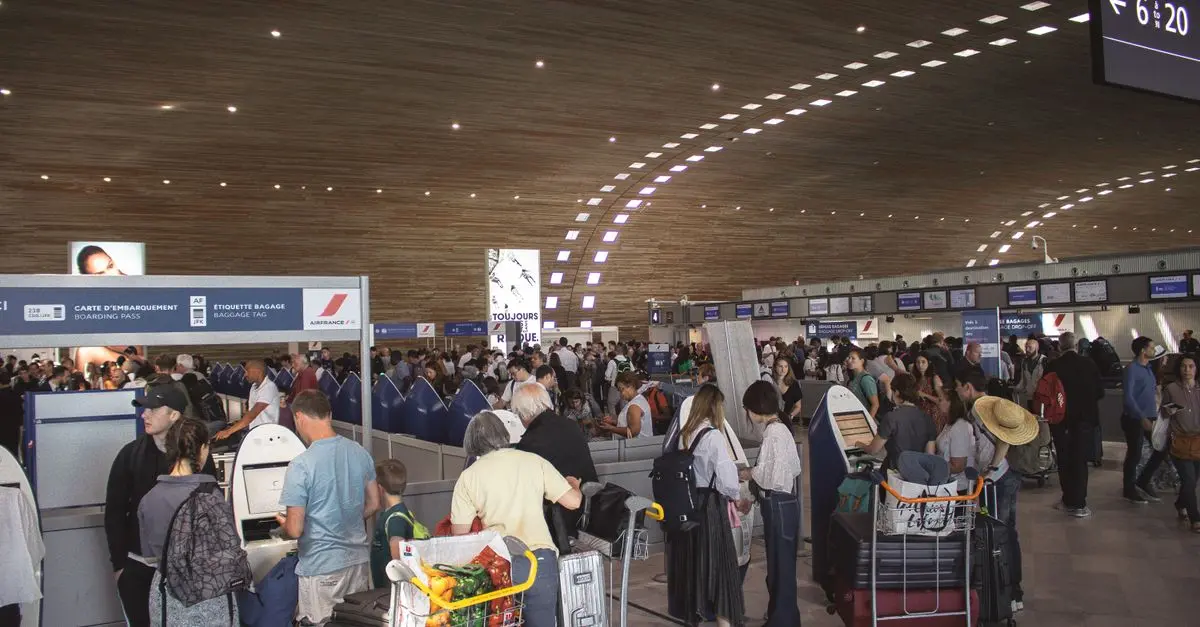 Wie man die besten Flug- und Reiseangebote im Internet findet